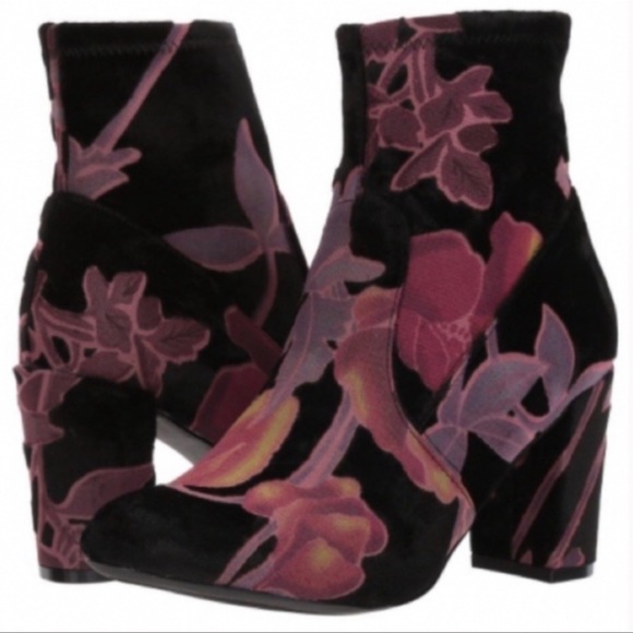 Steve Madden Black and Pink Floral Ankle Boots - Picture 1 of 5